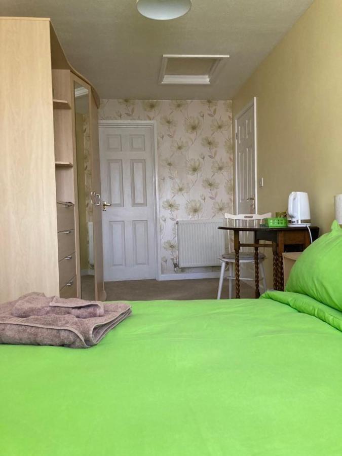 Rowan Close Whitchurch  Zewnętrze zdjęcie